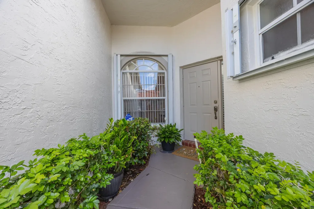 2727 Quaking Leaf Lane Boynton Beach FL 33436