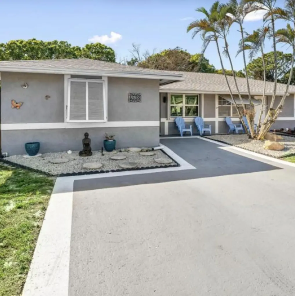 4538 Arthur Street Palm Beach Gardens FL 33418