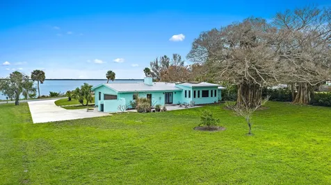 6205 S Indian River Drive Fort Pierce FL 34982