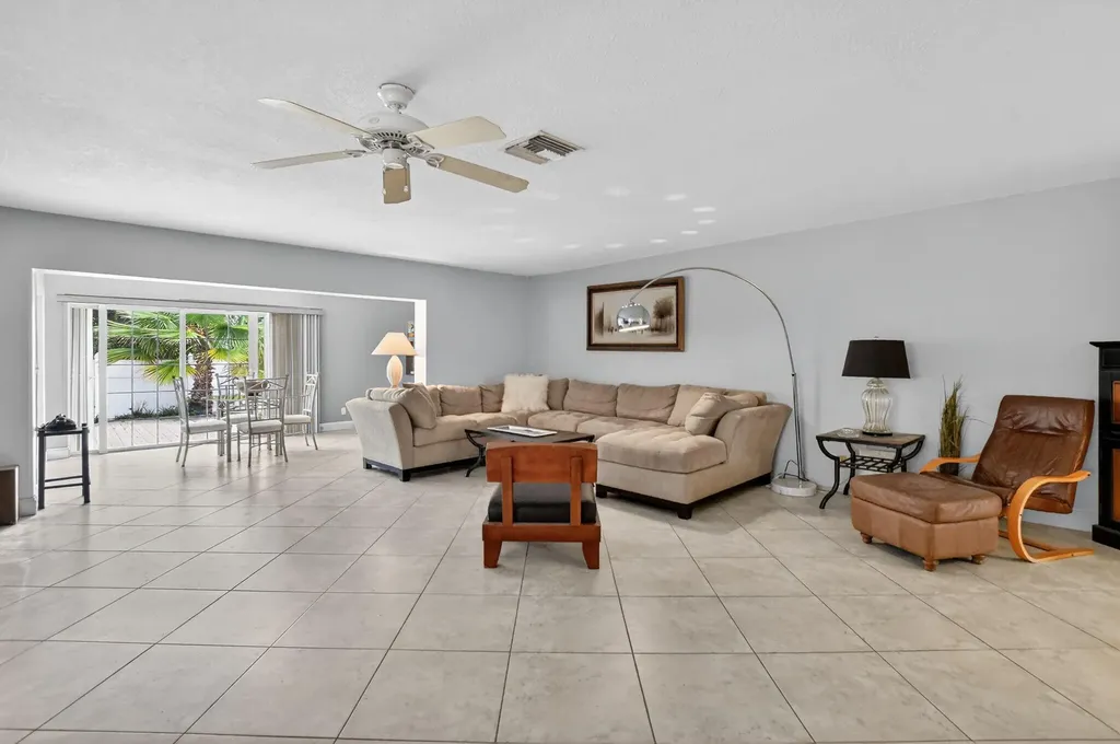 23153 SW 60th Way Boca Raton FL 33428