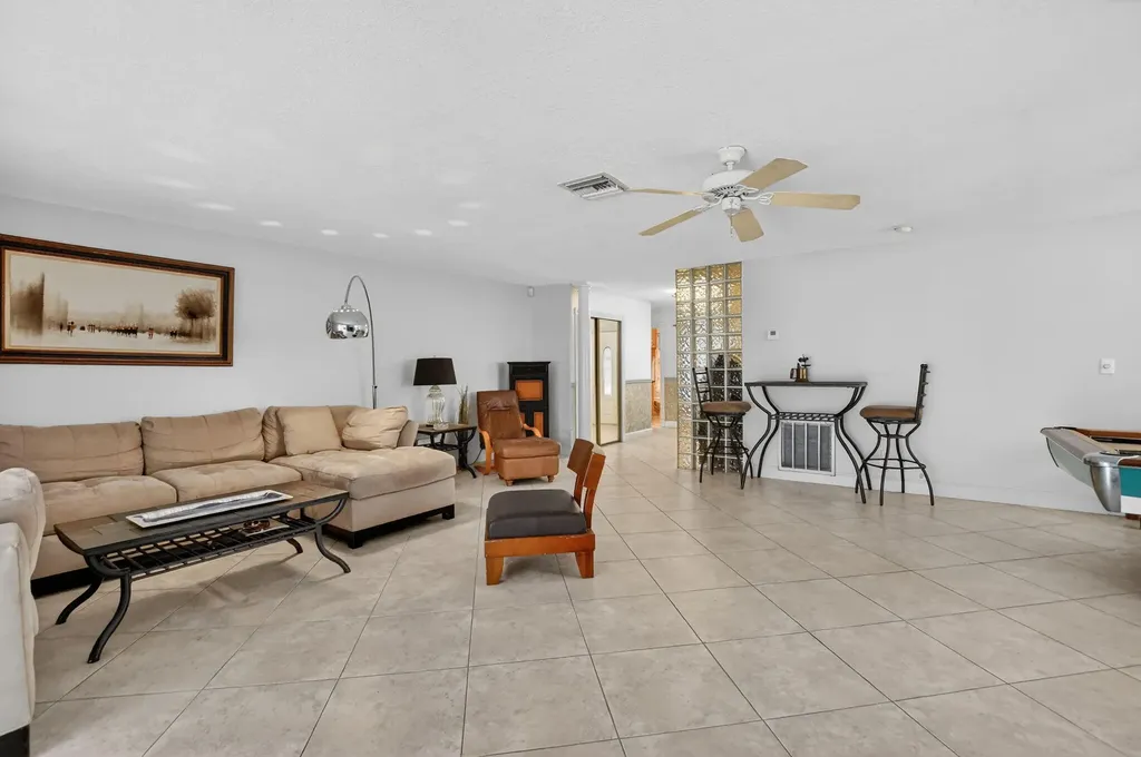 23153 SW 60th Way Boca Raton FL 33428