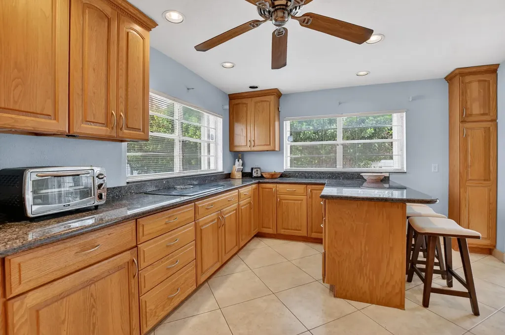 23153 SW 60th Way Boca Raton FL 33428