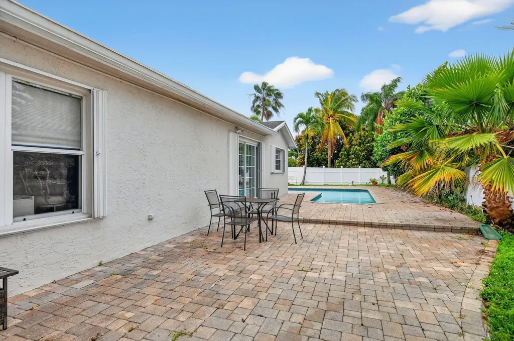 23153 SW 60th Way Boca Raton FL 33428