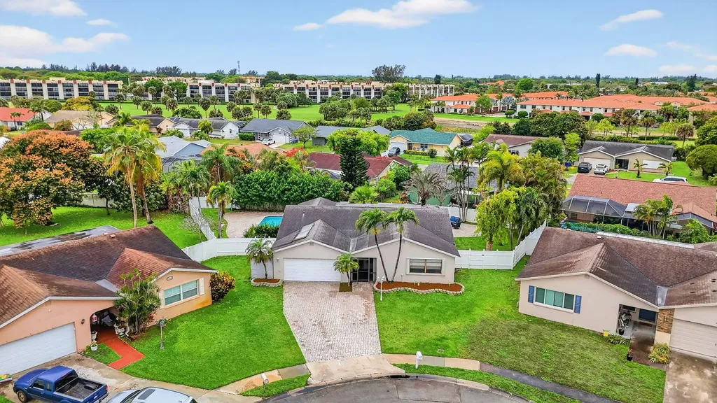 23153 SW 60th Way Boca Raton FL 33428