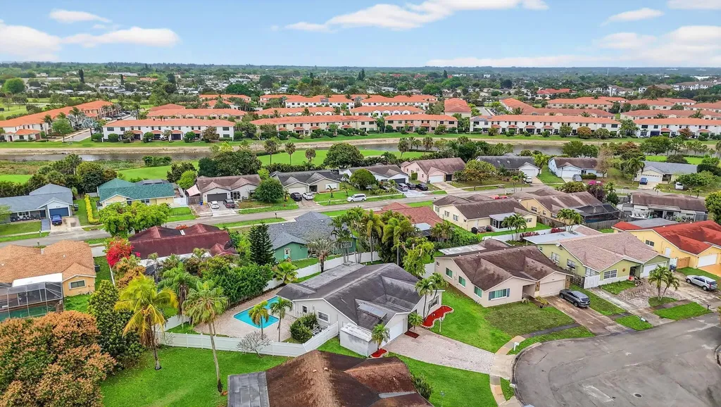 23153 SW 60th Way Boca Raton FL 33428