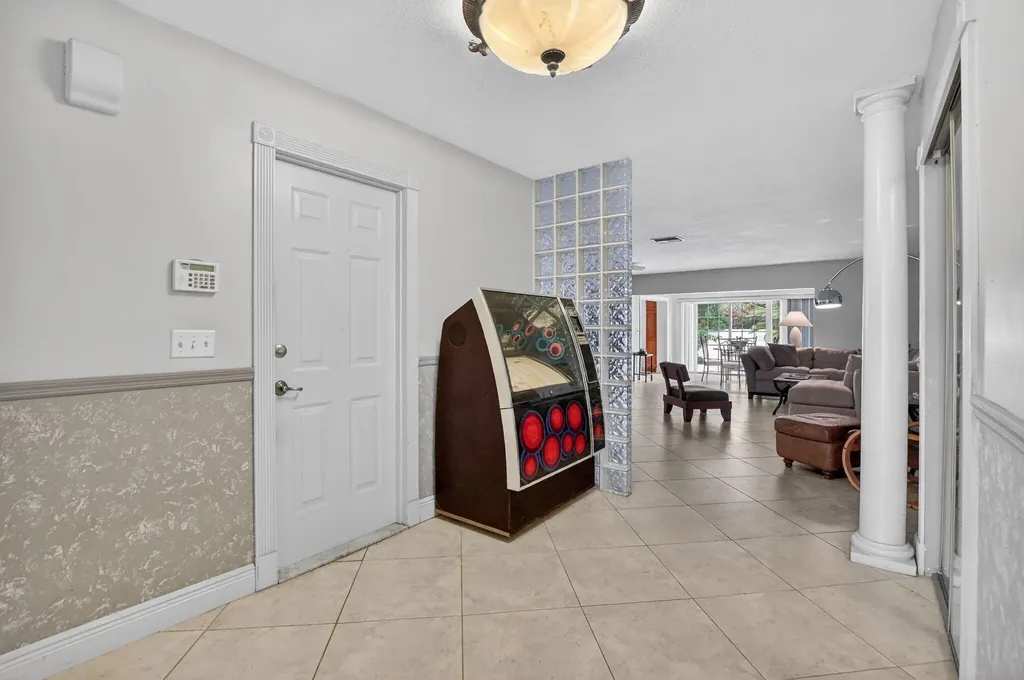 23153 SW 60th Way Boca Raton FL 33428