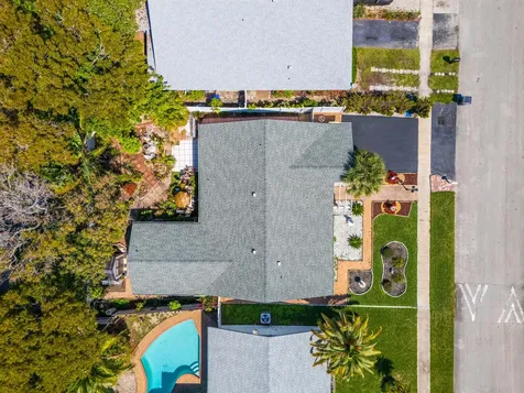 1340 SW 75th Avenue North Lauderdale FL 33068