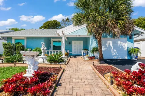 1340 SW 75th Avenue North Lauderdale FL 33068