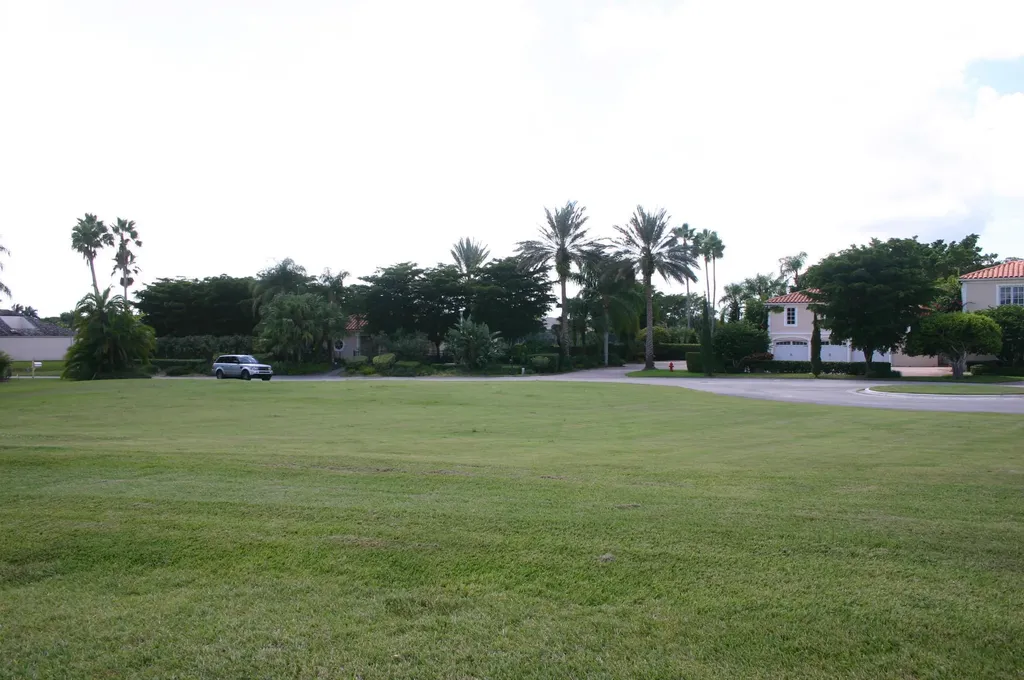 2390 Muir Circle Wellington FL 33414