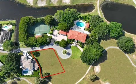 2390 Muir Circle Wellington FL 33414