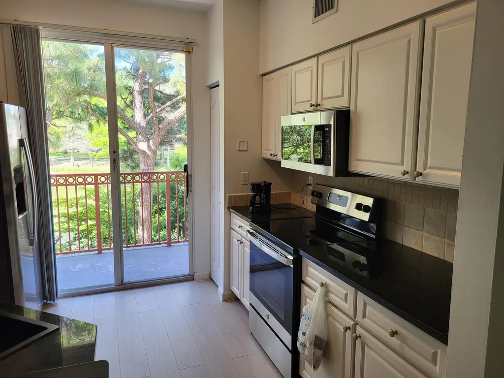 2042 Alta Meadows Lane Delray Beach FL 33444