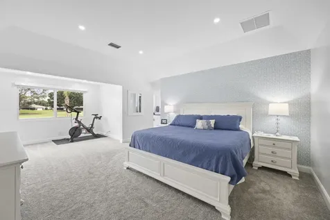 17235 Bay Street Jupiter FL 33477