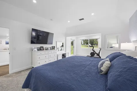 17235 Bay Street Jupiter FL 33477