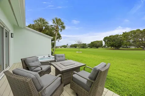 17235 Bay Street Jupiter FL 33477