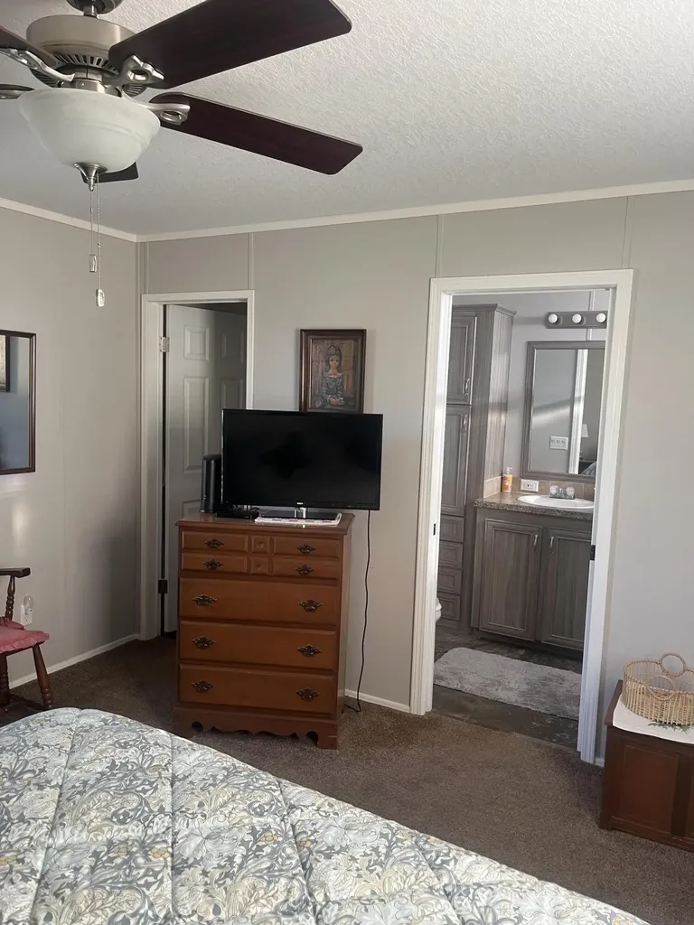 1753 West Avenue Moore Haven FL 33471