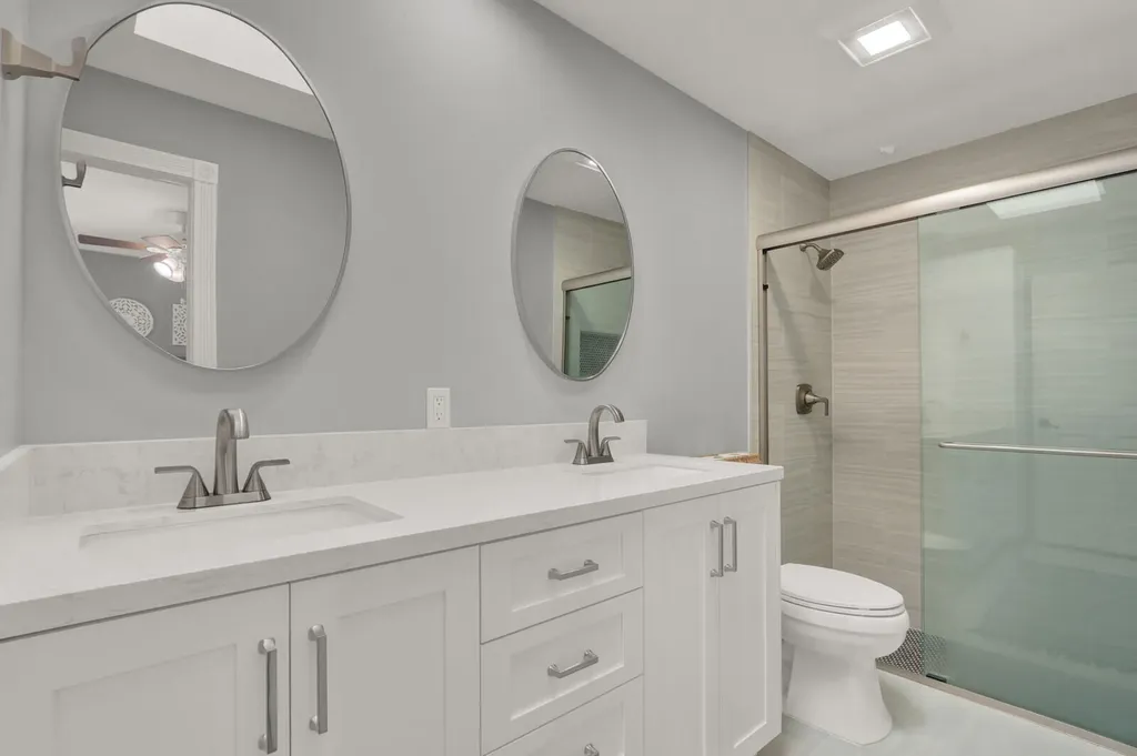 9701 Chapman Oak Court Palm Beach Gardens FL 33410