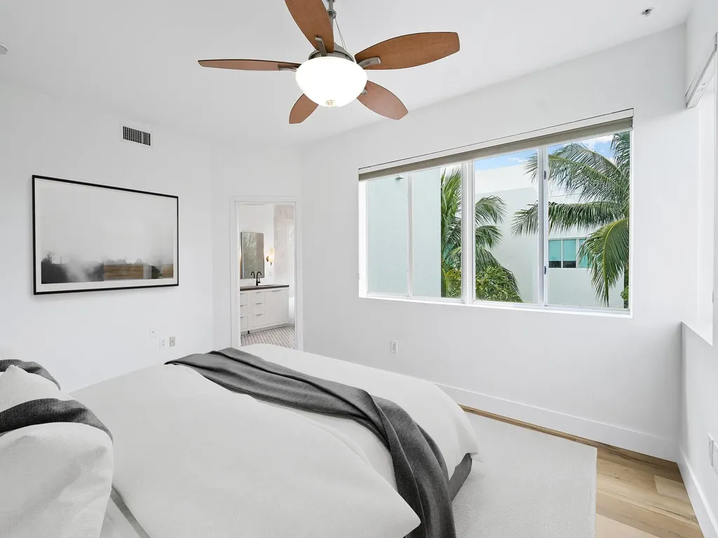 775 NE 4th Avenue Fort Lauderdale FL 33304
