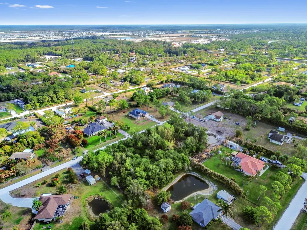 Xxxx 86th Road N Loxahatchee FL 33412