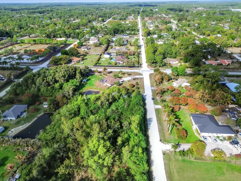 Xxxx 86th Road N Loxahatchee FL 33412