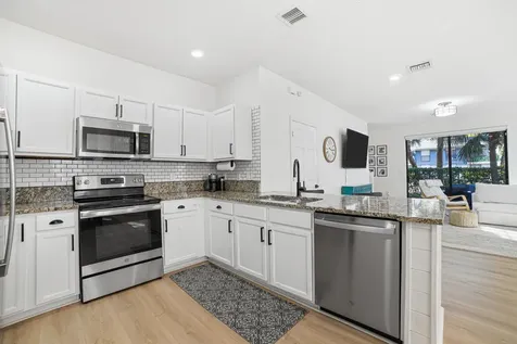 5931 NW 56th Place Tamarac FL 33319