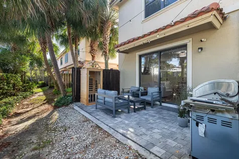 5931 NW 56th Place Tamarac FL 33319