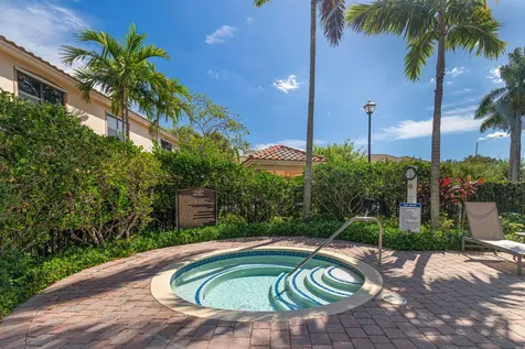 5931 NW 56th Place Tamarac FL 33319