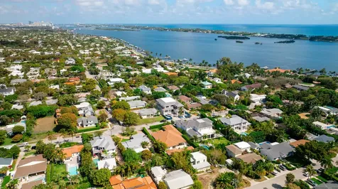 145 Alhambra Place West Palm Beach FL 33405