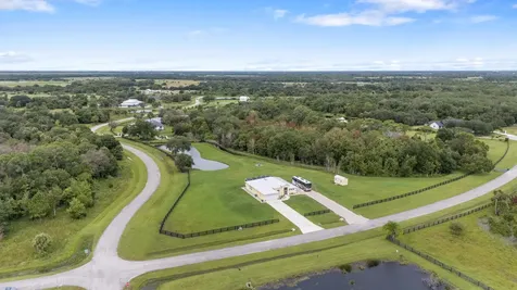 2143 SE 137th Way Okeechobee FL 34974