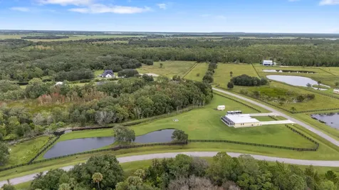 2143 SE 137th Way Okeechobee FL 34974