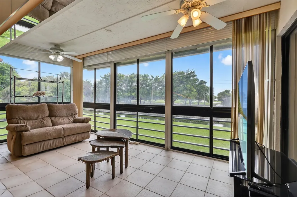 5561 Fairway Park Drive Boynton Beach FL 33437