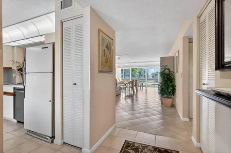 5561 Fairway Park Drive Boynton Beach FL 33437
