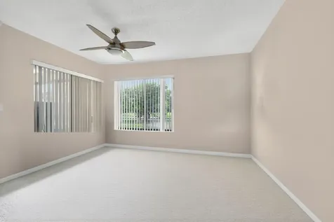 5561 Fairway Park Drive Boynton Beach FL 33437