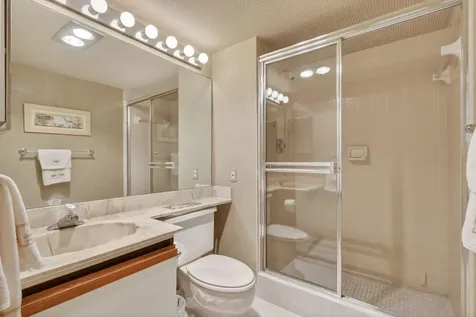 5561 Fairway Park Drive Boynton Beach FL 33437