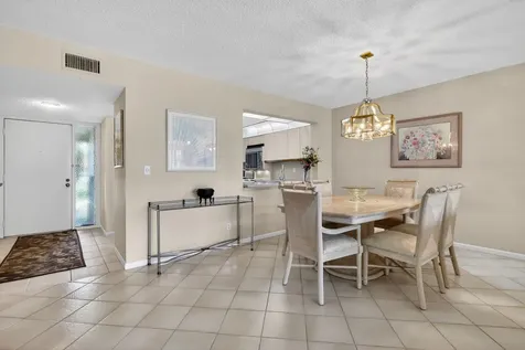 5561 Fairway Park Drive Boynton Beach FL 33437