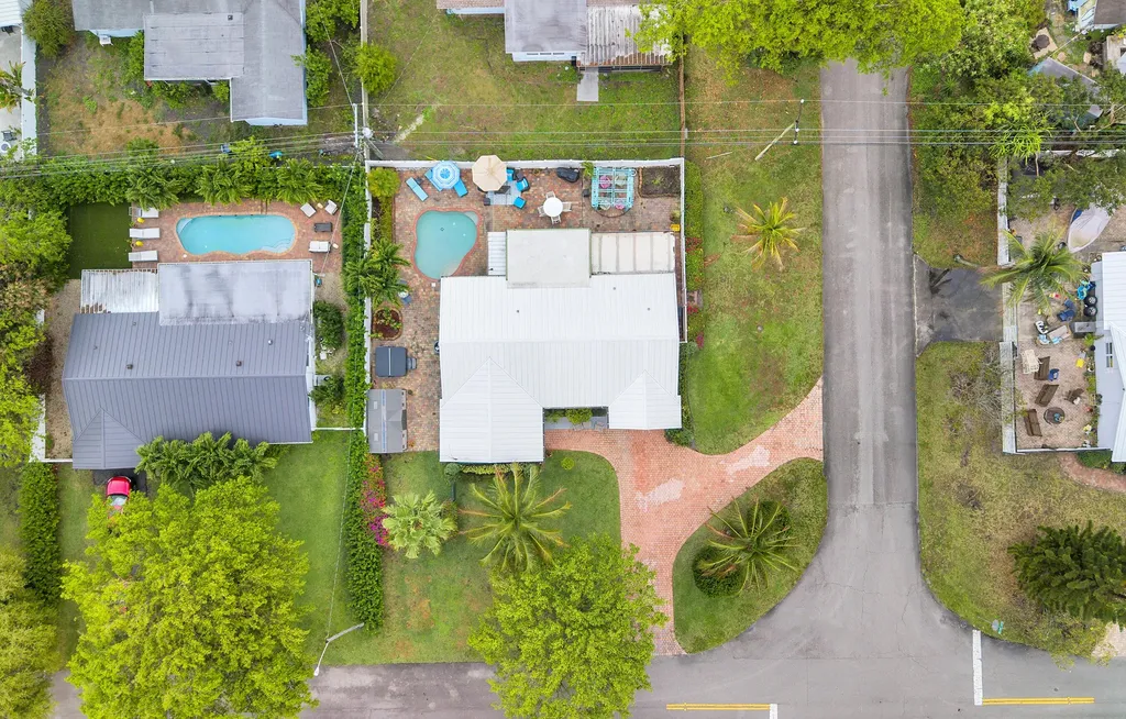 661 Eagle Circle Delray Beach FL 33444