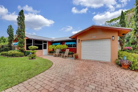 661 Eagle Circle Delray Beach FL 33444