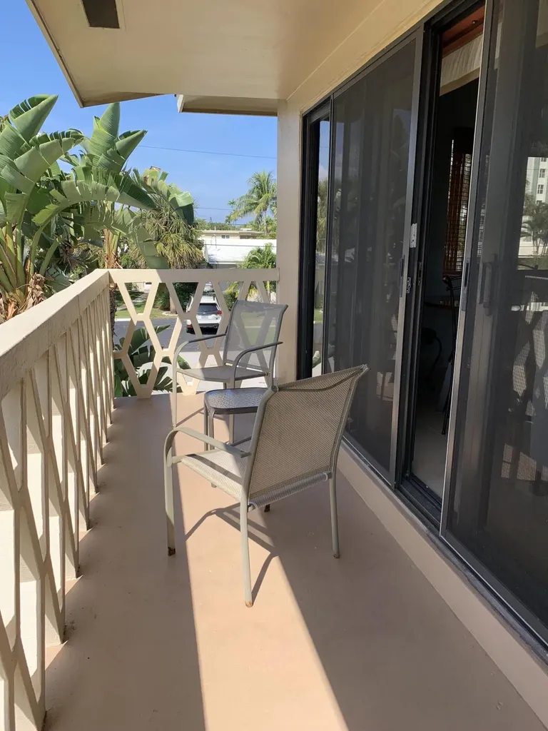 3208 SE 11th Street Pompano Beach FL 33062