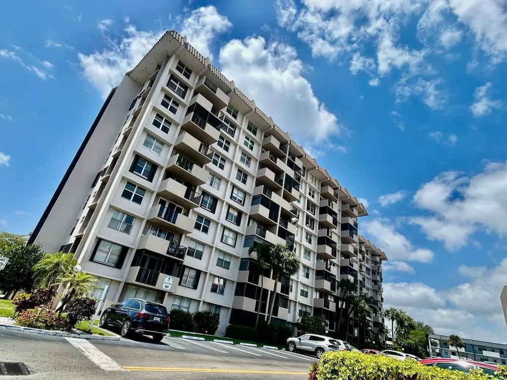 777 S Federal Highway Pompano Beach FL 33062