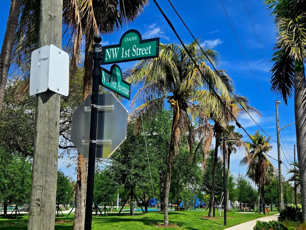 602 NW 1st Street Dania Beach FL