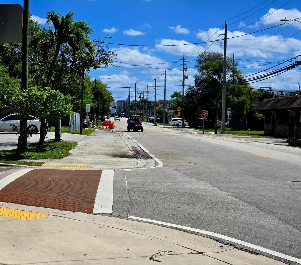 602 NW 1st Street Dania Beach FL