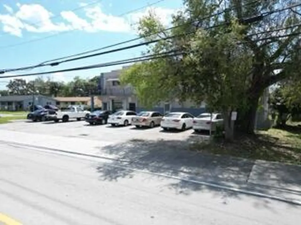 602 NW 1st Street Dania Beach FL