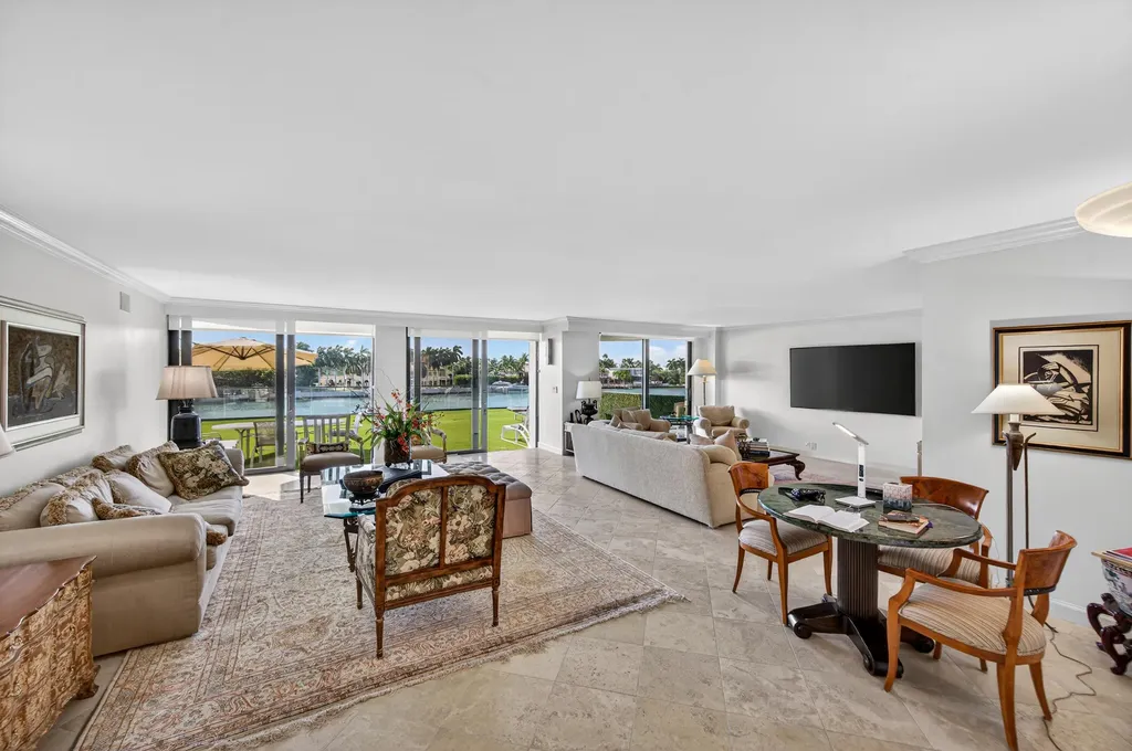 5500 Collins Avenue Miami Beach FL 33140