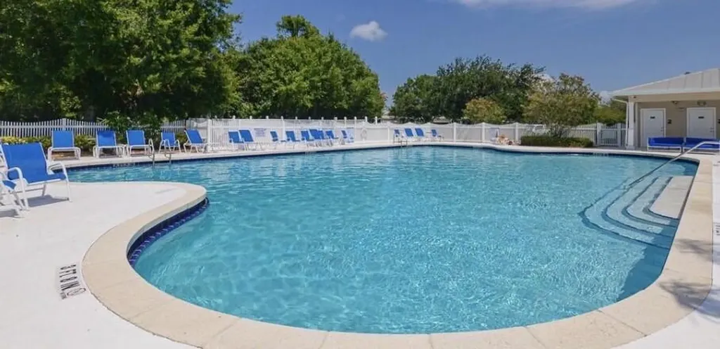 614 NE Muskrat Run Port St Lucie FL 34983