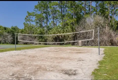 614 NE Muskrat Run Port St Lucie FL 34983