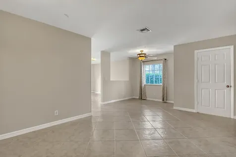296 SE Bloxham Way Stuart FL 34997
