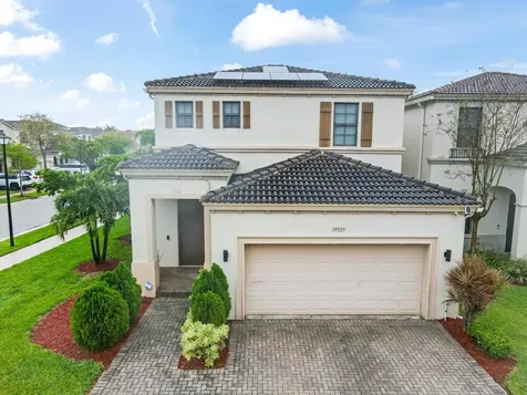 19329 NE 8th Court Miami FL 33179