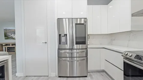 19329 NE 8th Court Miami FL 33179