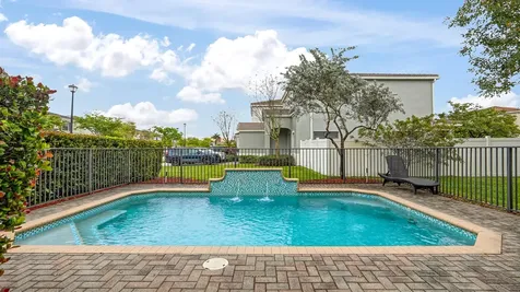 19329 NE 8th Court Miami FL 33179