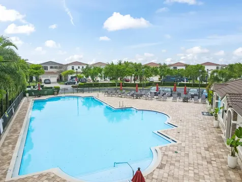 19329 NE 8th Court Miami FL 33179