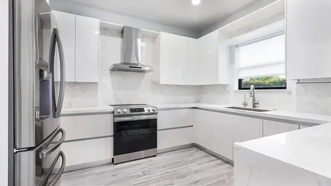 19329 NE 8th Court Miami FL 33179